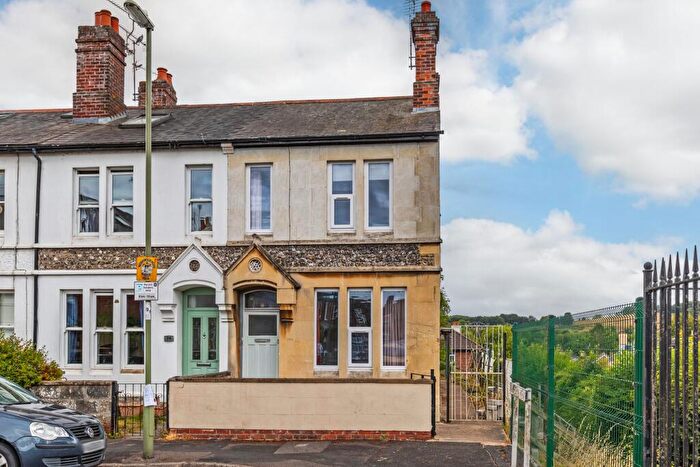 3 Bedroom End Of Terrace House For Sale In St. Catherines Road, Winchester, SO23