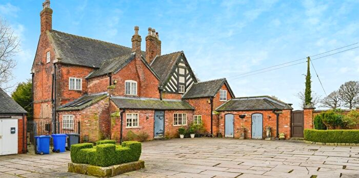 7 Bedroom Farm House For Sale In Leigh Lane, Leigh, Stoke-On-Trent, ST10
