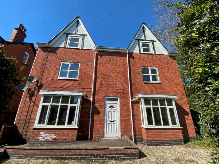 1 Bedroom Flat To Rent In Coleshill Road, Sutton Coldfield, B75