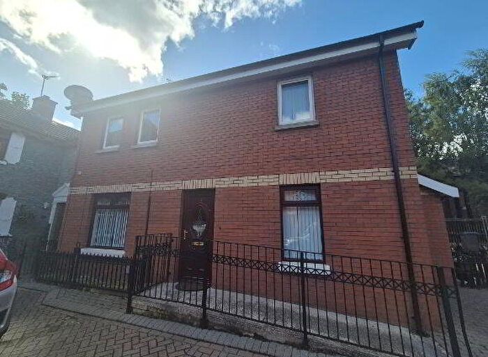 2 Bedroom Ground Floor Apartments For Sale In Brookville Court, Belfast, BT14