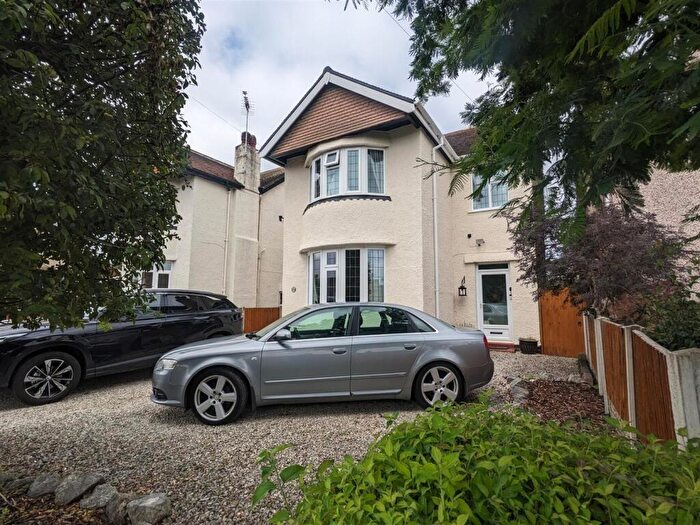 3 Bedroom Detached House To Rent In Charleston Road, Penrhyn Bay, Llandudno, LL30