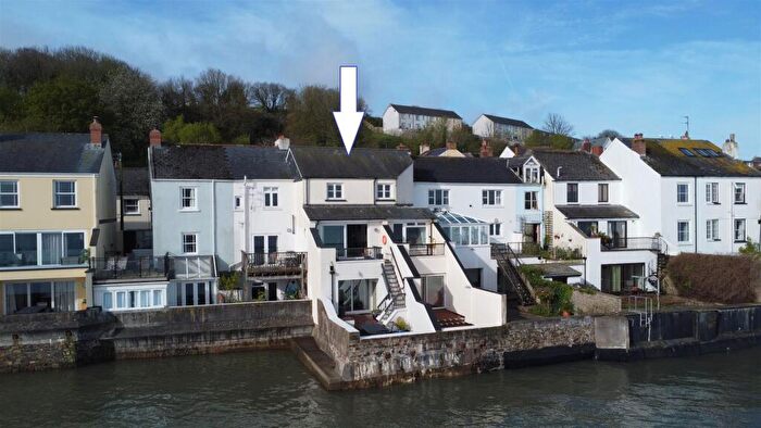 4 Bedroom Terraced House For Sale In Irsha Street, Appledore, EX39