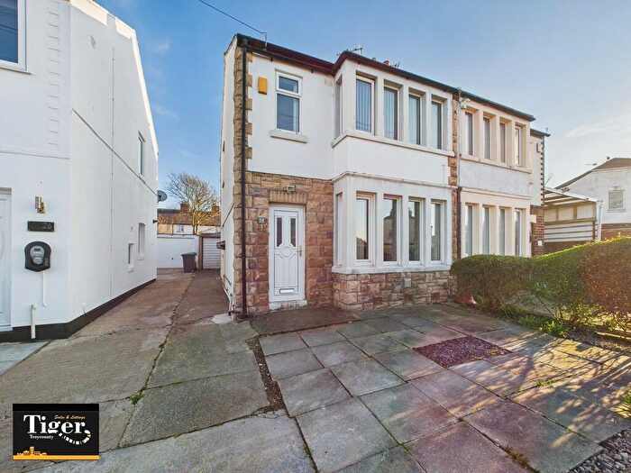 3 Bedroom Semi-Detached House To Rent In Denstone Avenue, Blackpool, FY2