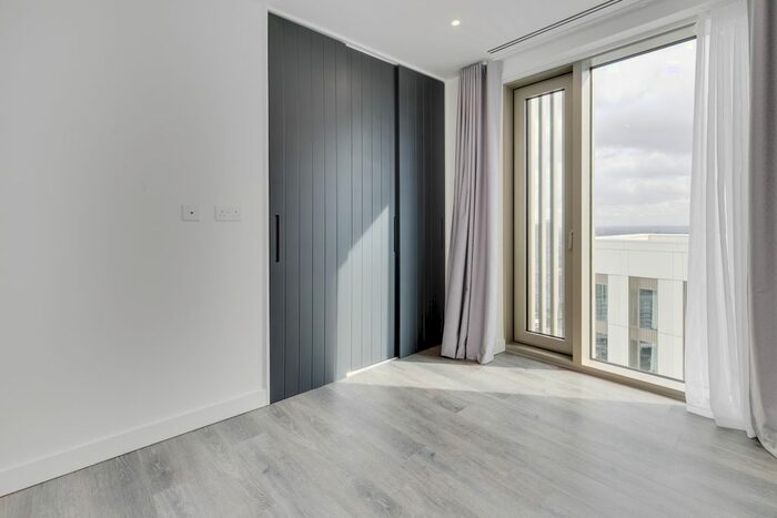 2 Bedroom Flat To Rent In Cherry Park Lane, London, E20