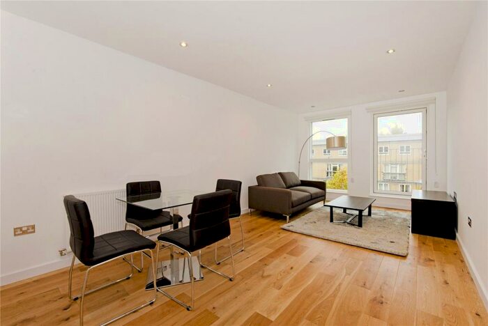 2 Bedroom Flat To Rent In Plender Street, Camden, London, NW1