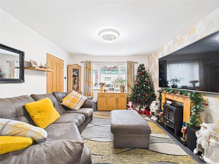 3 Bedroom Terraced House For Sale In Bishport Avenue, Bristol, BS13