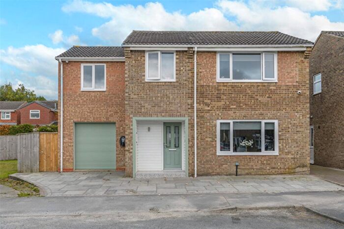 4 Bedroom Detached House For Sale In Ennerdale Close, Belmont, Durham, DH1