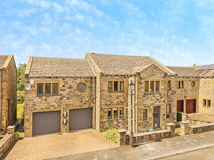 5 Bedroom Detached House For Sale In Green Abbey, Hade Edge, Holmfirth, HD9
