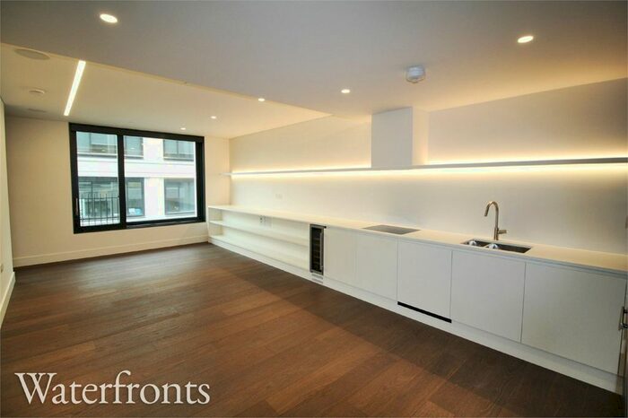 1 Bedroom Flat To Rent In Rathbone Place, London, W1T
