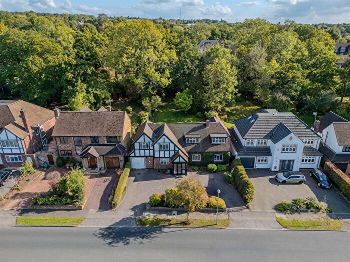 5 Bedroom Detached House For Sale In Westbury Road, Northwood, HA6