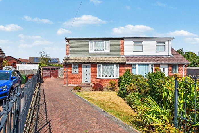 3 Bedroom Semi Detached House For Sale In Wilman Post, Ossett, West Yorkshire, WF5
