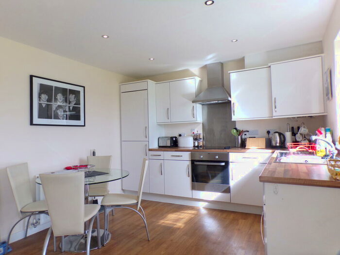 2 Bedroom Apartment To Rent In Elmwood Park Court, Great Park, NE13