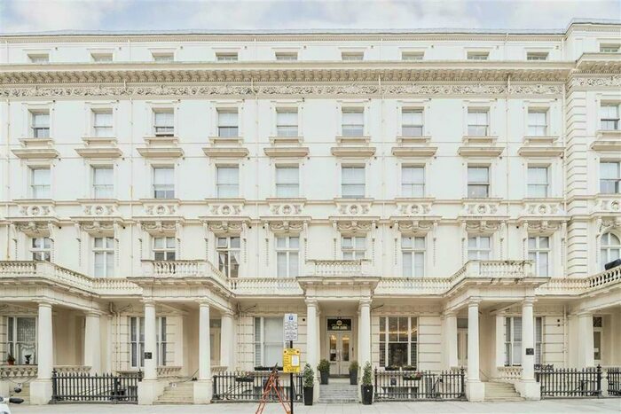 Studio To Rent In Inverness Terrace, London, W2