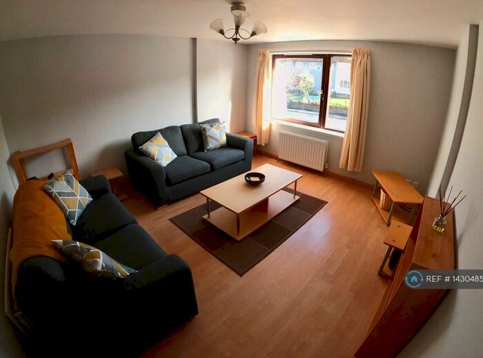 3 Bedroom Flat To Rent In Morrison Drive, Aberdeen, AB10