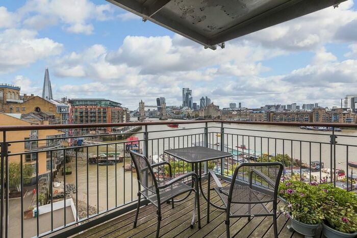 2 Bedroom Flat To Rent In Providence Square, London, SE1