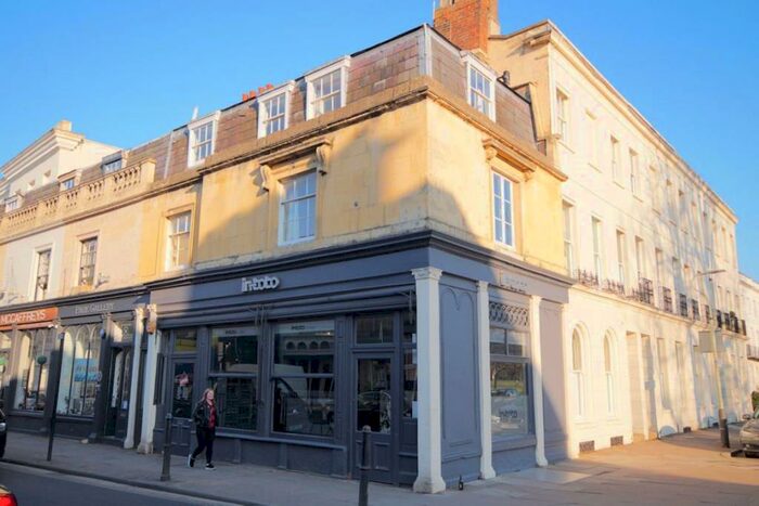2 Bedroom Flat To Rent In Montpellier Avenue, GL50
