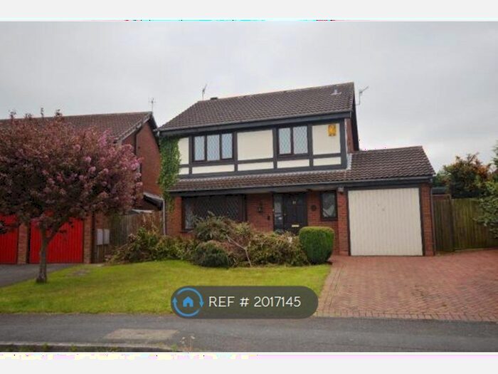4 Bedroom Detached House To Rent In Mickleborough Way, West Bridgford, Nottingham, NG2