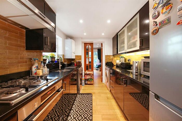 3 Bedroom Terraced House For Sale In Cooper Road, Dollis Hill, NW10