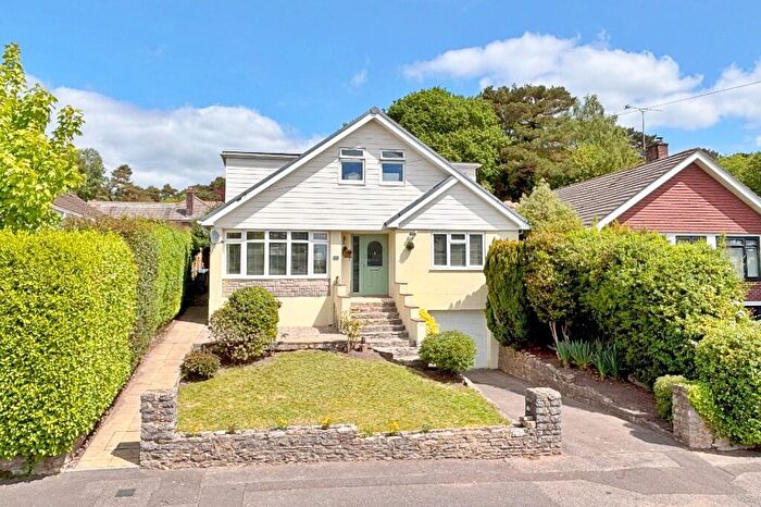 5 Bedroom Detached House For Sale In Lancaster Drive, Broadstone, Dorset, BH18