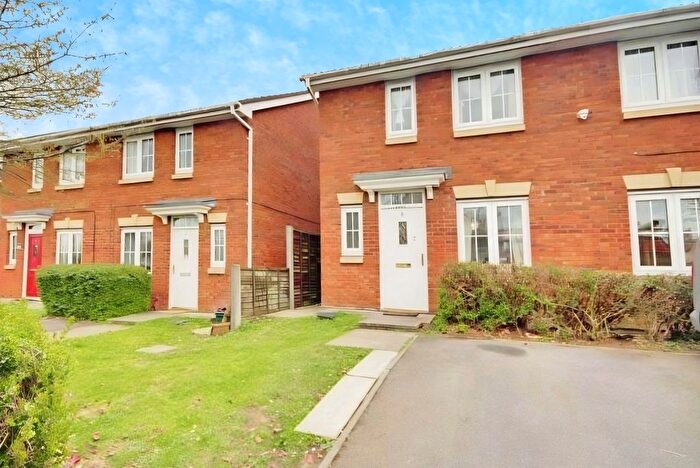3 Bedroom Semi Detached House For Sale In Eastfield Mews, White City, Gloucester, GL4
