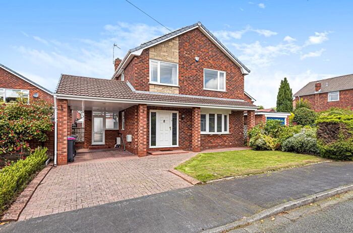 4 Bedroom Detached House To Rent In Ladybridge Avenue, Worsley, Manchester, M28