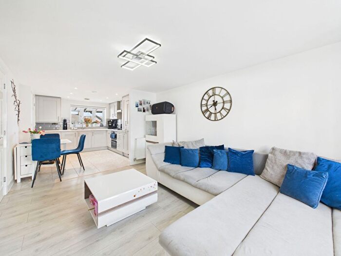 2 Bedroom Semi-detached House For Sale In Blackford Drive, Calne, SN11