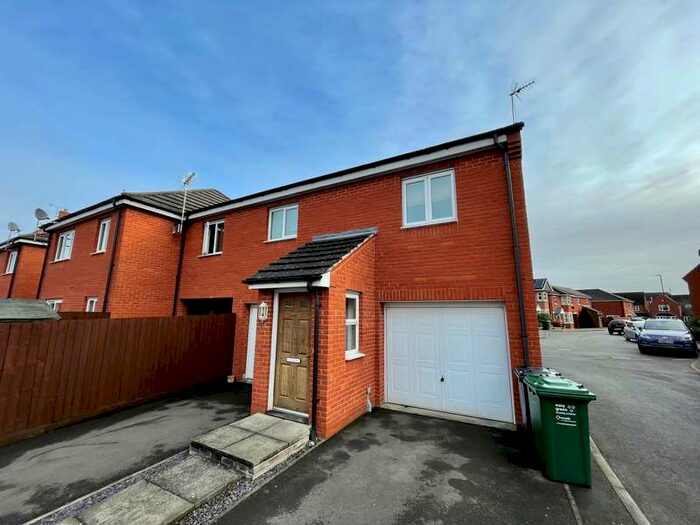 2 Bedroom Apartment To Rent In Wildhay Brook, Hilton, DE65