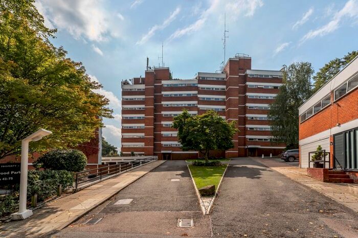 3 Bedroom Flat To Rent In Southwood Lawn Road, Highgate Village, N6