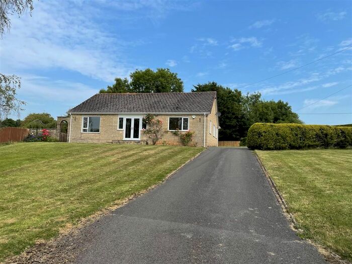 3 Bedroom Detached Bungalow To Rent In Silton, Gillingham, SP8