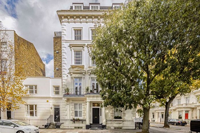 2 Bedroom Flat To Rent In Gloucester Street, London, SW1V