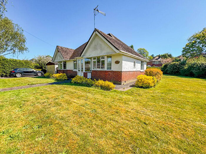 3 Bedroom Detached Bungalow For Sale In Ivy Road, Wimborne, BH21