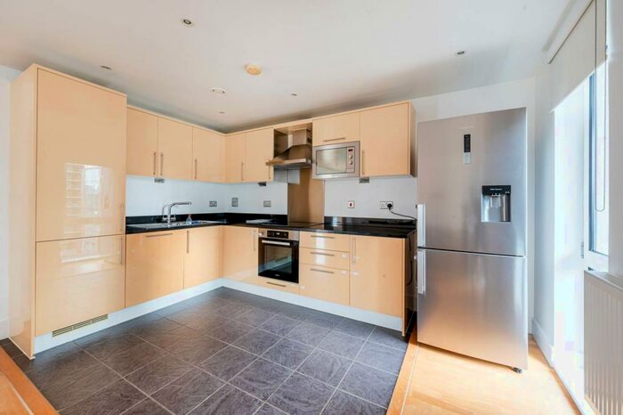 4 Bedroom Flat To Rent In Indescon Square, Canary Wharf, London, E14