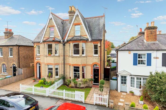 5 Bedroom Semi-Detached House To Rent In St Marys Road, Weybridge, KT13