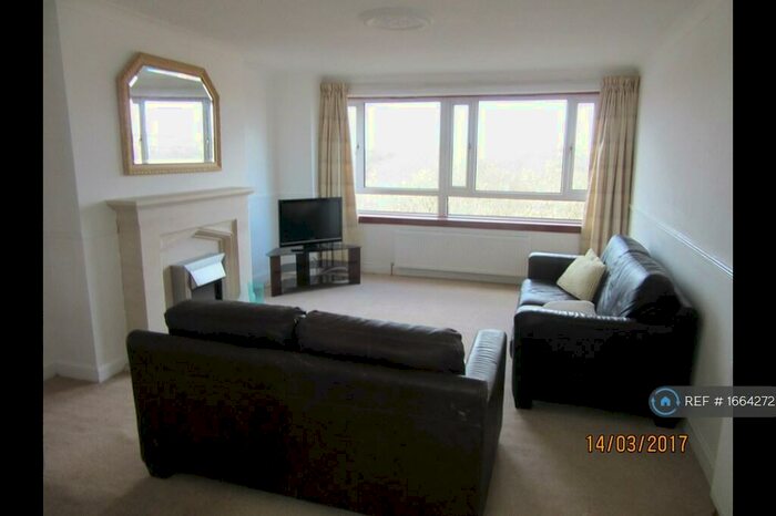 3 Bedroom Flat To Rent In Cleveden Place, Glasgow, G12
