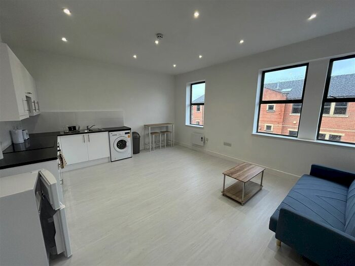 1 Bedroom Flat To Rent In Church Court, Morley, Leeds, LS27