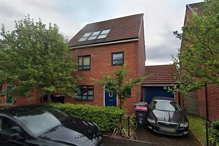 4 Bedroom Detached House To Rent In Delaney Way, New Broughton, Salford, M7