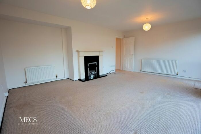 3 Bedroom Semi-Detached House To Rent In Berrow Drive, Birmingham, B15