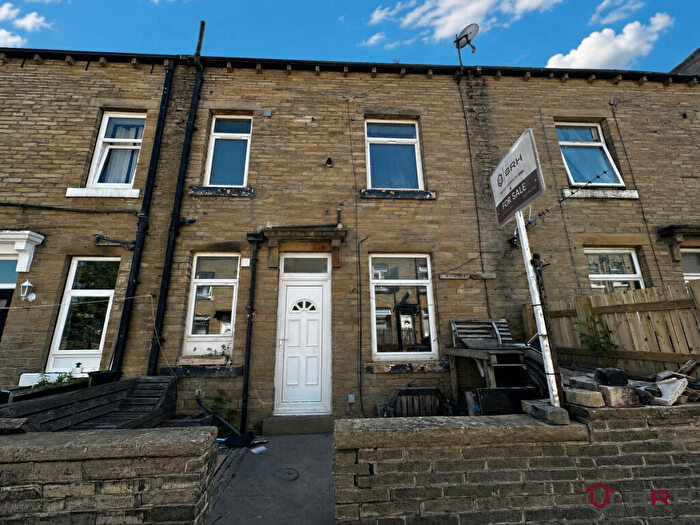 2 Bedroom Terraced House For Sale In Naylor Street, Halifax, HX1