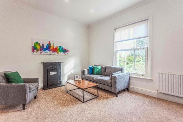 2 Bedroom Flat To Rent In Villa Road, Mapperley Park, Nottingham, NG3