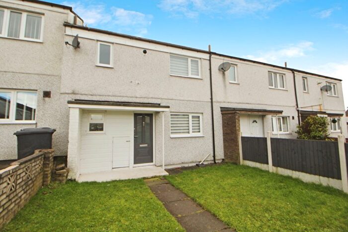 3 Bedroom Terraced House For Sale In Bakewell Lea, Glossop, Derbyshire, SK13