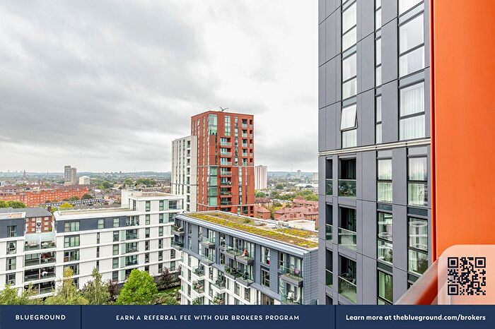 2 Bedroom Flat To Rent In Nine Elms, SW8