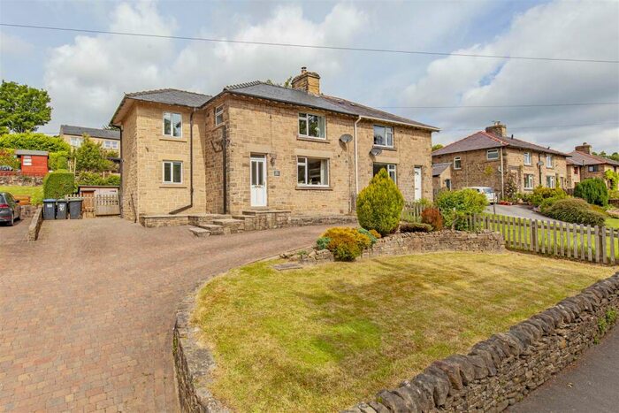 3 Bedroom Semi-Detached House For Sale In Eyam Woodlands, Grindleford, Hope Valley, S32