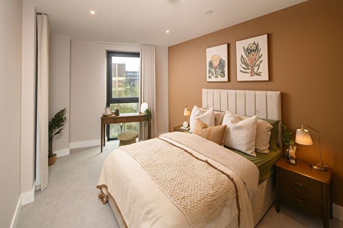 1 Bedroom Flat For Sale In Regents View, Emma Street, E2