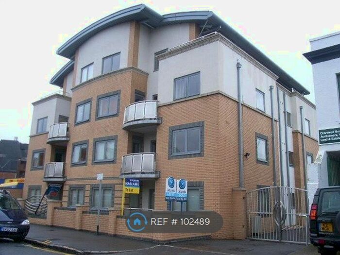 2 Bedroom Flat To Rent In Great Knollys Street, Reading, RG1