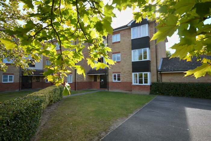 1 Bedroom Flat To Rent In Tamarin Gardens, Cherry Hinton, CB1