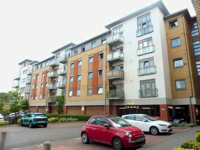 1 Bedroom Apartment To Rent In Hart Street, Maidstone, ME16