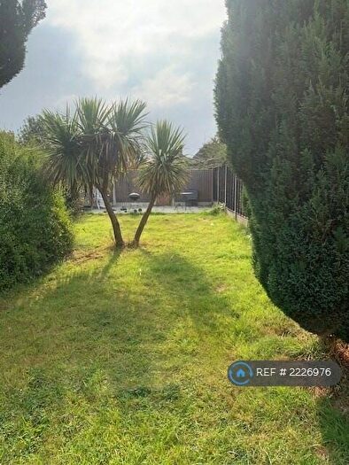 3 Bedroom Semi-Detached House To Rent In Mayfield Road, Derby, DE21