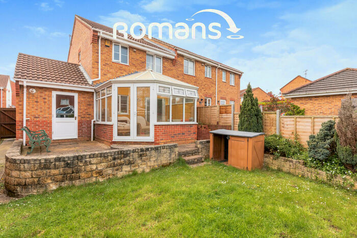 3 Bedroom Semi-Detached House To Rent In Shipley Mow, Emersons Green, BS16