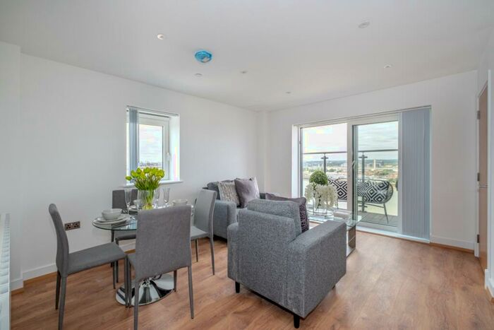 1 Bedroom Apartment To Rent In Woolwich Church Street Woolwich, SE18