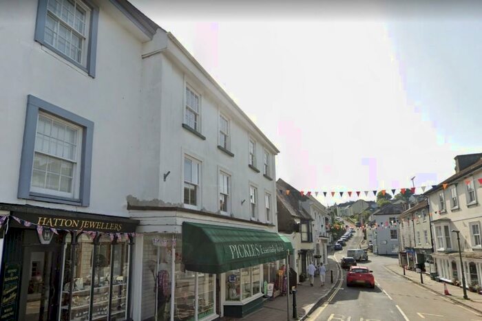 4 Bedroom Apartment To Rent In Modbury, Devon, PL21